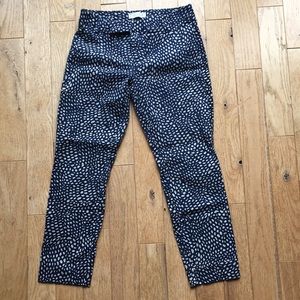 EUC GAP Slim Cropped Navy Patterned Pants size 4